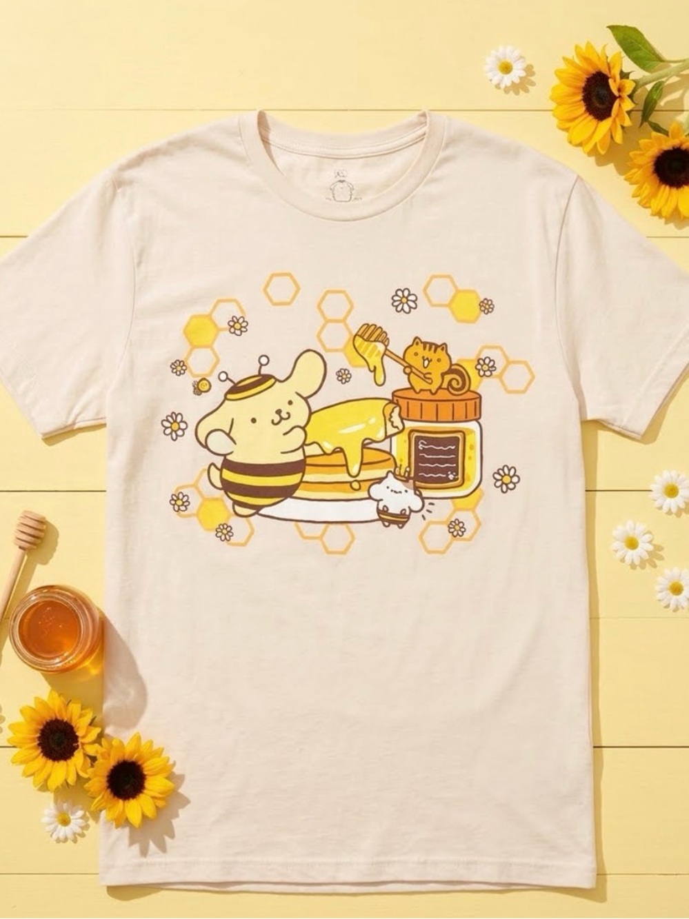 Sanrio Pompompurin Bee & Honey Graphic T-Shirt
